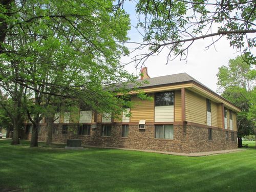 107-701 N 7th St, Olivia, MN, 56277-1149 | Card Image