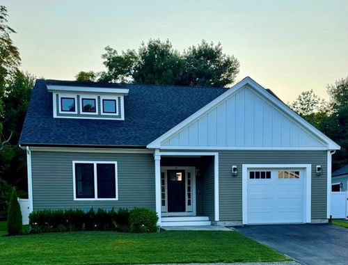 7 Josiah Path, Falmouth, MA, 02540-3236 | Card Image