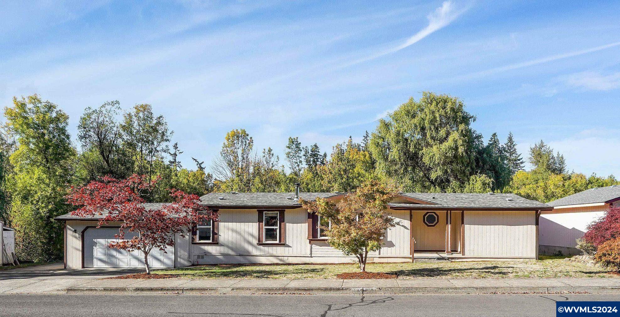 Senecal Creek Dr, Woodburn, OR 97071