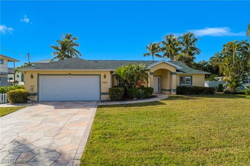 27245 Gasparilla Dr, Bonita Springs, FL, 34135-4310 | Card Image