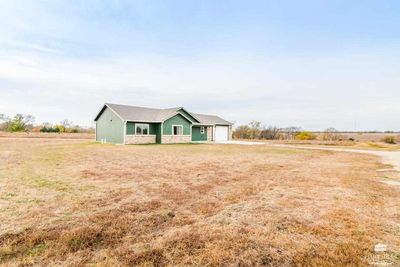 110 W D. Street, House other with 3 bedrooms, 2 bathrooms and null parking in Olsburg KS | Image 2