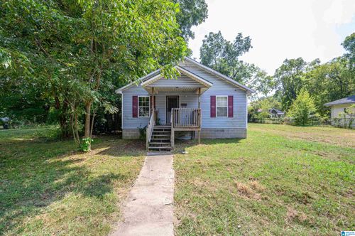 725 Fulton Ave, TARRANT, AL, 35217-3040 | Card Image