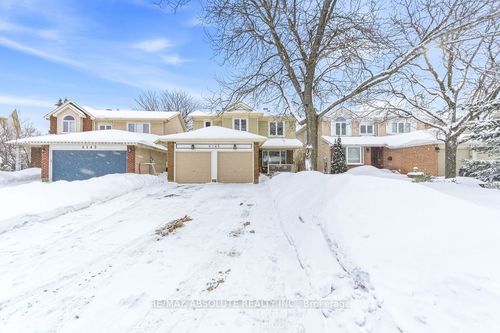 6145 Larivière Cres, Orleans, ON, K1W1C6 | Card Image