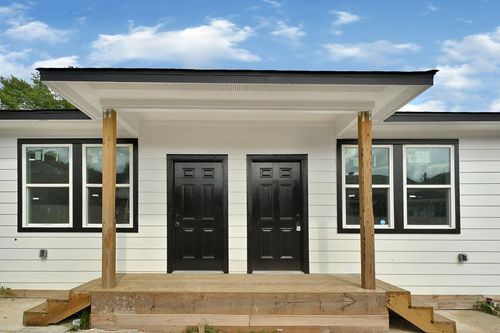 7939 Goode St, Houston, TX, 77012-1641 | Card Image