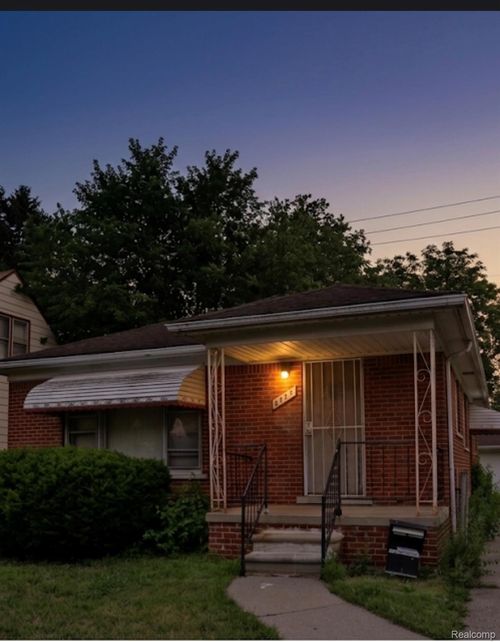 6474 Rosemont Avenue, Detroit, MI, 48228 | Card Image
