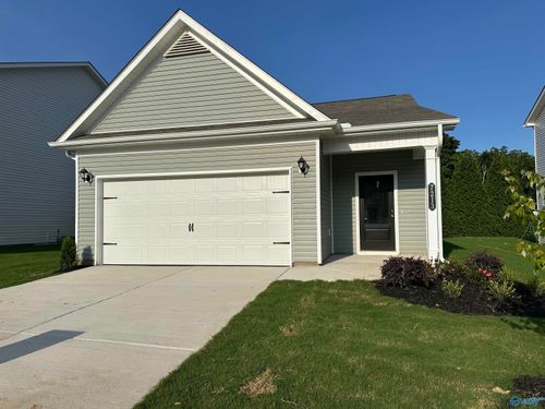 7213 Fox Glen Cir Se, Owens Cross Roads, AL, 35763-6100 | Card Image