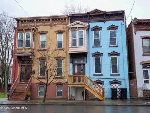 3236 6th Ave, Troy, NY, 12180-1204 | Card Image