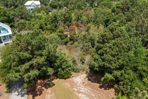 302 Governor Safford Ln, Emerald Isle, NC, 28594 | Card Image