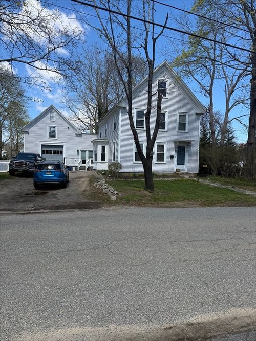 11 Center St, Kingston, MA, 02364-1448 | Card Image