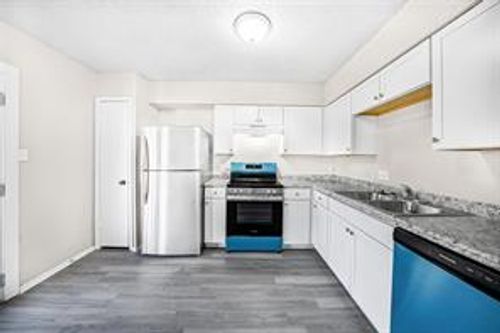 1111 W Rundberg Ln, Austin, TX, 78758-6361 | Card Image