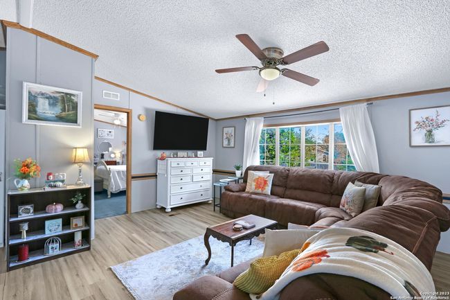 2681 Crazyhorse Pass, House other with 3 bedrooms, 2 bathrooms and null parking in Austin TX | Image 9