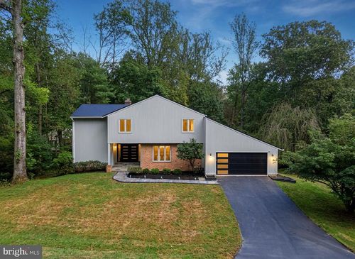11713 Sumacs St, OAKTON, VA, 22124-2216 | Card Image