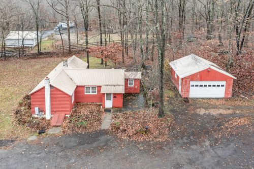 59 Pope Rd, Oxford, CT, 06478-1002 | Card Image