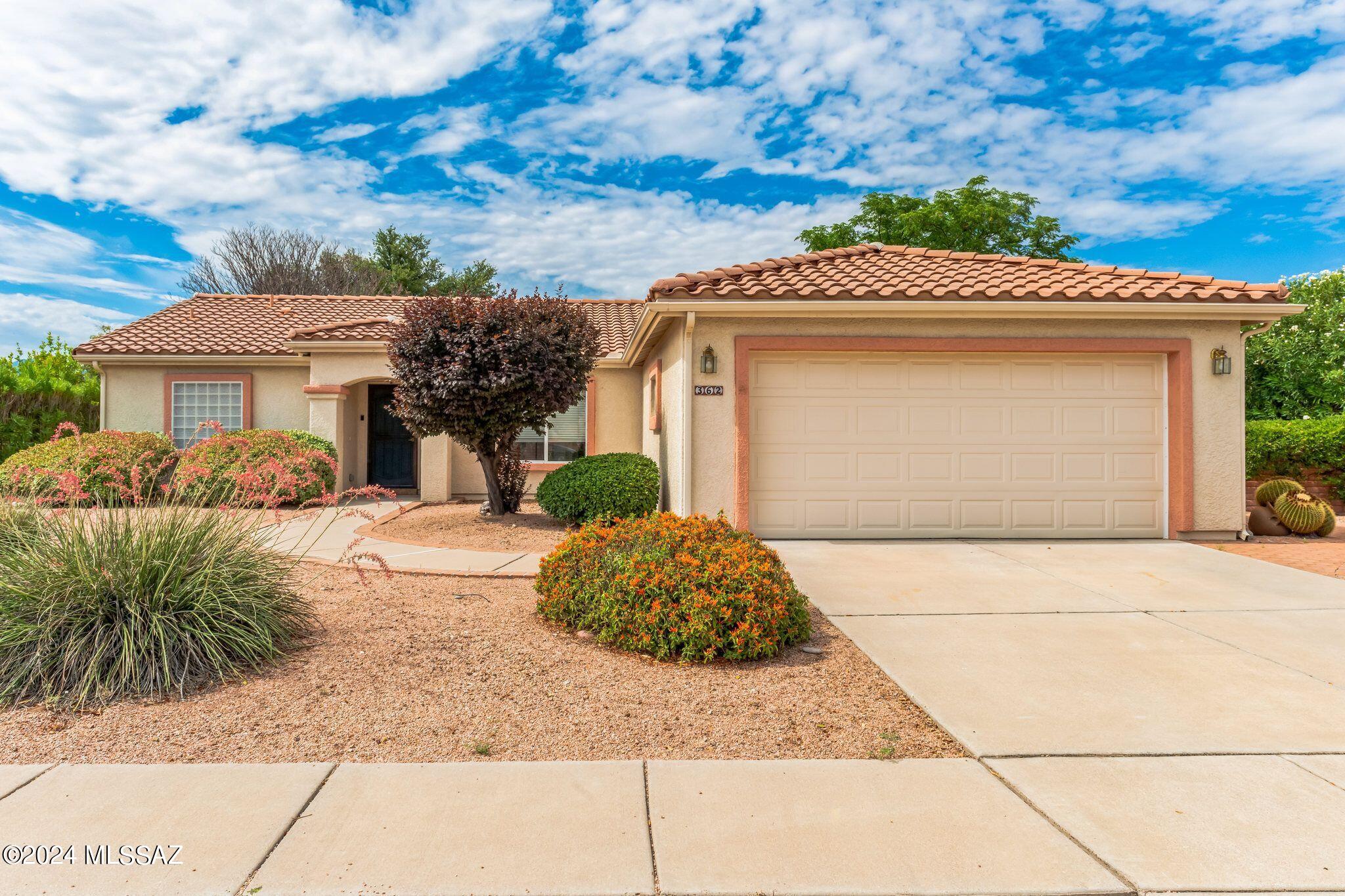 Placita Elegancia , Green Valley, AZ 85614 #1