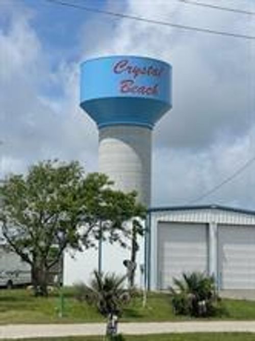 971 E Verdia St, Crystal Beach, TX, 77650-2872 | Card Image