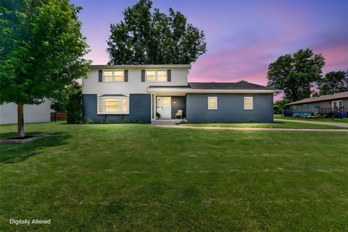 4225 Sunland Ct Se, Cedar Rapids, IA, 52403-2119 | Card Image