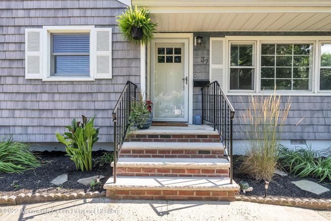 37 Arno St, House other with 3 bedrooms, 2 bathrooms and null parking in Oakhurst NJ | Image 26
