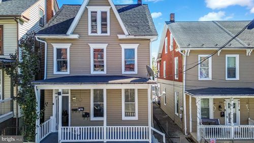 218 Elm St, STEELTON, PA, 17113-2470 | Card Image