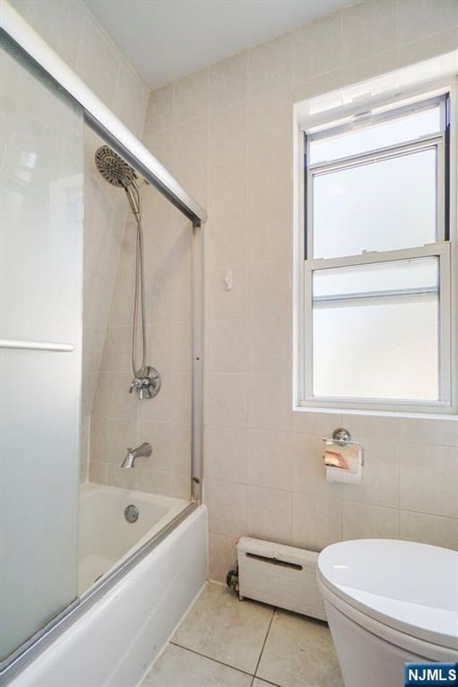 1224 80 Th St, House other with 4 bedrooms, 3 bathrooms and null parking in North Bergen NJ | Image 17