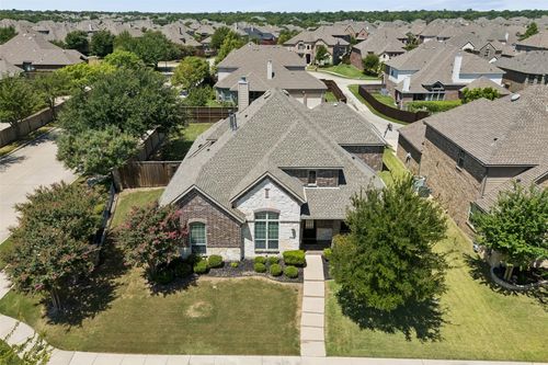 7701 Glenmere Trl, Sachse, TX, 75048-2217 | Card Image