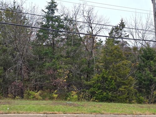 1104 Southwest Blvd, JEFFERSON CITY, MO, 65109-2572 | Card Image