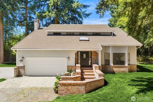 22918 49th Ave Se, Bothell, WA, 98021-9022 | Card Image