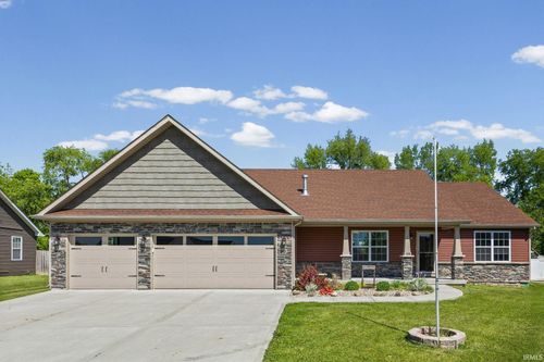 136 Abbey Ln, Crawfordsville, IN, 47933-2369 | Card Image