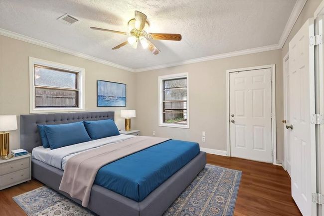Large Master Bed - virtually staged | Image 18