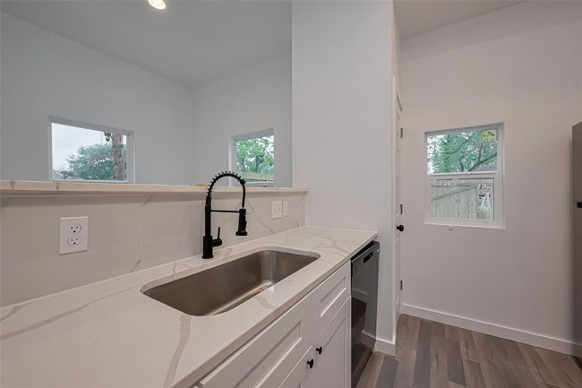 9003 Hilda St, House other with 4 bedrooms, 3 bathrooms and null parking in Houston TX | Image 27
