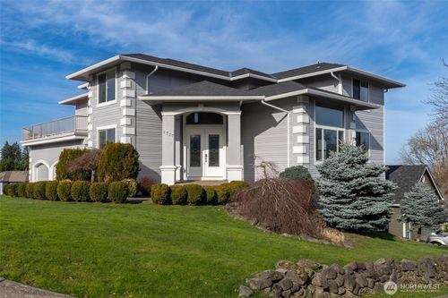 1727 Nw Ogden St, Camas, WA, 98607-7949 | Card Image