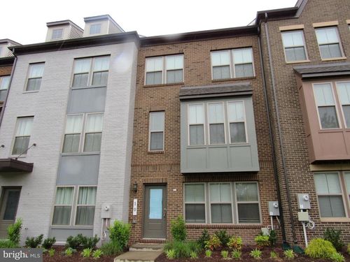 10 Capital Ct, UPPER MARLBORO, MD, 20774-1080 | Card Image