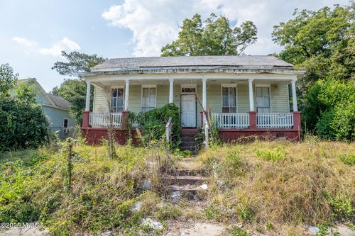 1569 3rd St, Macon, GA, 31201-3084 | Card Image