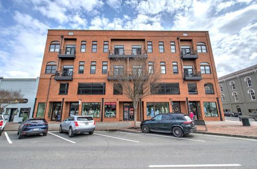 1 E E 3rd Ave, Rome, GA, 30161-3208 | Card Image
