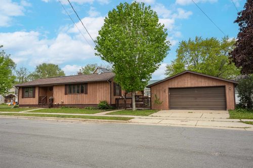 509 Loomis Drive, MAUSTON, WI, 53948 | Card Image