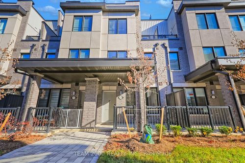 14-11 Baynes Way, Bradford West Gwillimbury, ON, L3Z1A5 | Card Image
