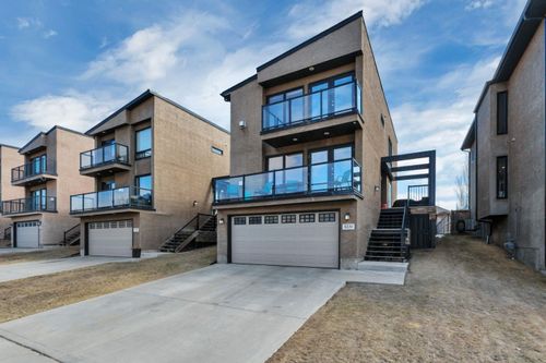 5221 Westridge Dr, Blackfalds, AB, T0M0P0 | Card Image