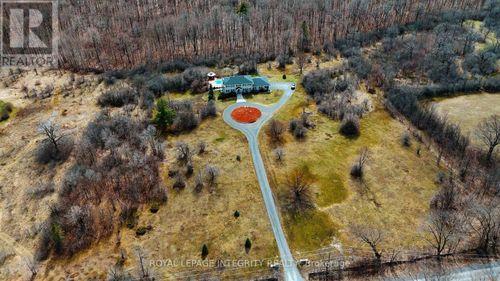 2025 Sixth Line Rd, Dunrobin, ON, K0A1T0 | Card Image