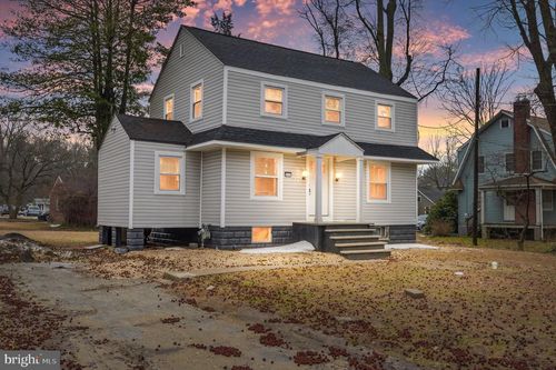 613 Hawks Bridge Rd, CARNEYS POINT, NJ, 08069-2983 | Card Image