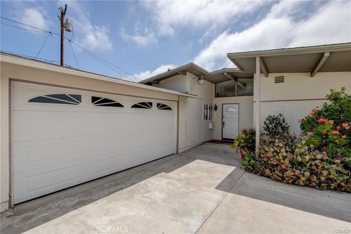 2157 W Crestwood St, Rancho Palos Verdes, CA, 90275-1305 | Card Image