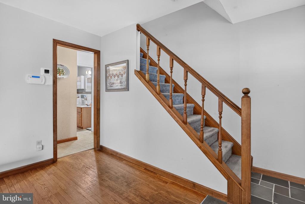 Residential in MARLTON 4