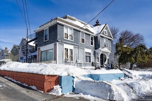 5 Kendrick St, Lawrence, MA, 01841-2748 | Card Image