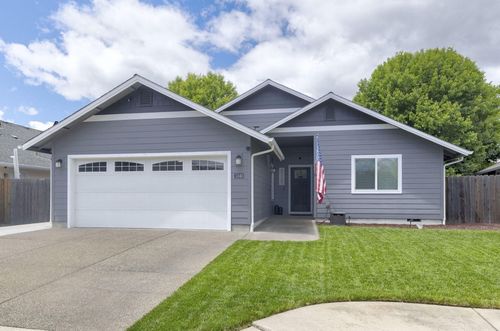 1340 George Tweed Blvd, Grants Pass, OR, 97527-6400 | Card Image