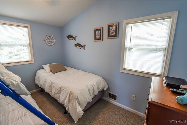 12836 Iola Dr, House other with 3 bedrooms, 2 bathrooms and null parking in Irving NY | Image 38
