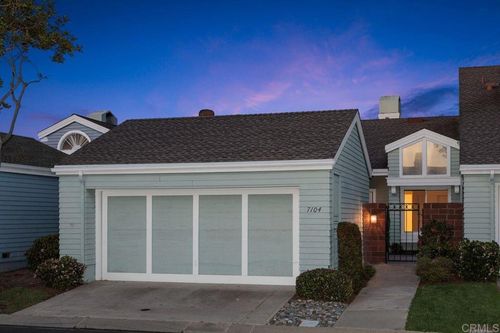 7104 Lantana, Carlsbad, CA, 92011 | Card Image