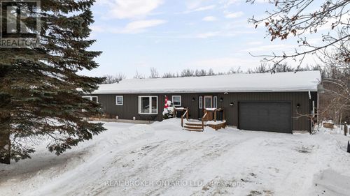 93 Simcoe Rd, Brechin, ON, L0K1B0 | Card Image