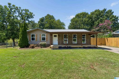 630 Willow Bend Ln, BESSEMER, AL, 35023-5516 | Card Image