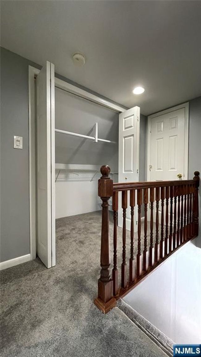 81 Lenox Ave, Home with 1 bedrooms, 1 bathrooms and null parking in Dumont NJ | Image 9