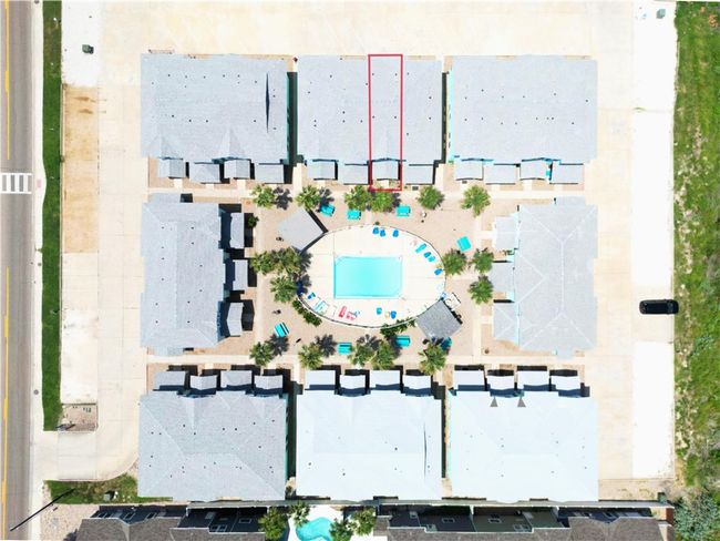 2120 S 11th #703 Street, Townhouse with 3 bedrooms, 3 bathrooms and null parking in Port Aransas TX | Image 6