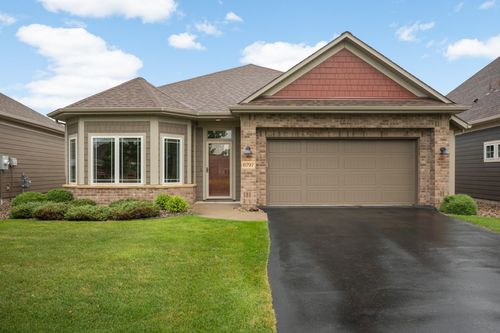 8797 Upper 7th Pl, Lake Elmo, MN, 55042-2000 | Card Image