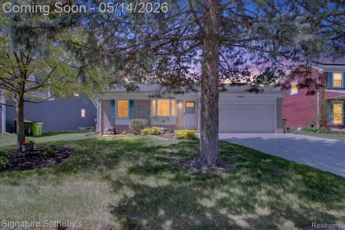 24563 Kings Pointe, Novi, MI, 48375-2715 | Card Image